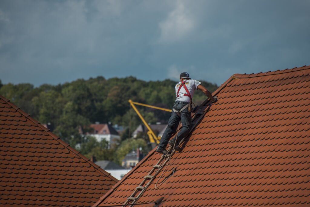 Roof Repair vs. Roof Replacement